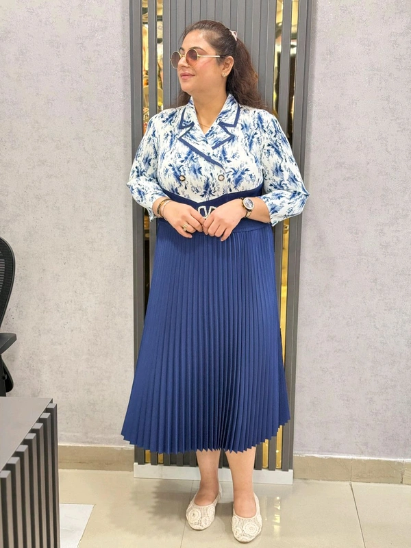 Timeless Pleated Midi Dress for Effortless Style