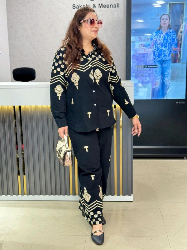 SKU  1802 Beautiful Cordset With Embroidery - Black, Free Size M TO XXL