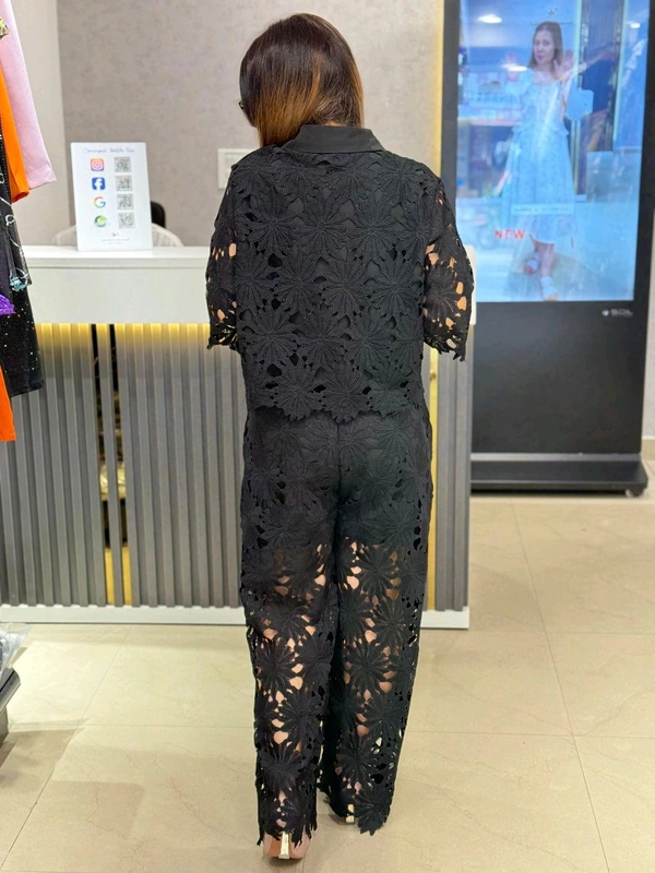 SKU  1808 Beautiful Lace Cordset With Inner - Black, Free Size M TO XL