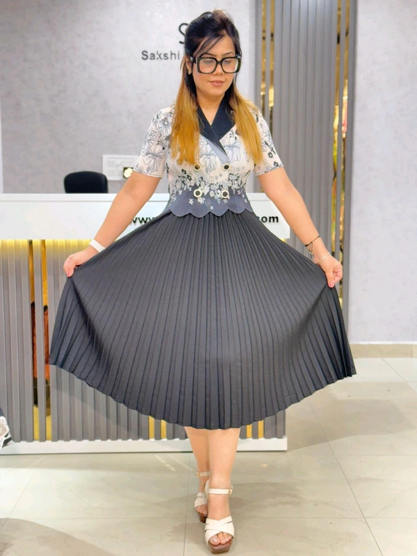 SKU 1650 Timeless Pleated Midi Dress for Effortless Style - Free Size M To 5xl, Black