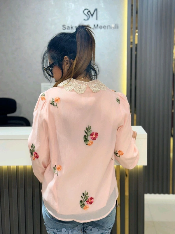 SKU 2116 Beautiful 2 Piece Shirt With 3D Flower Button - Free Size M To Xl, Peach