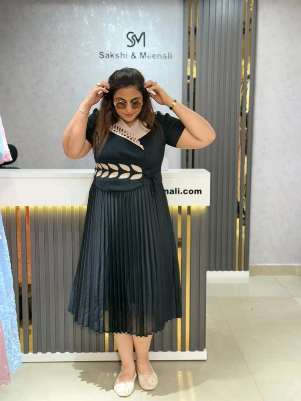 SKU 1650 Timeless Pleated Midi Dress for Effortless Style - Free Size M To 5xl, Black