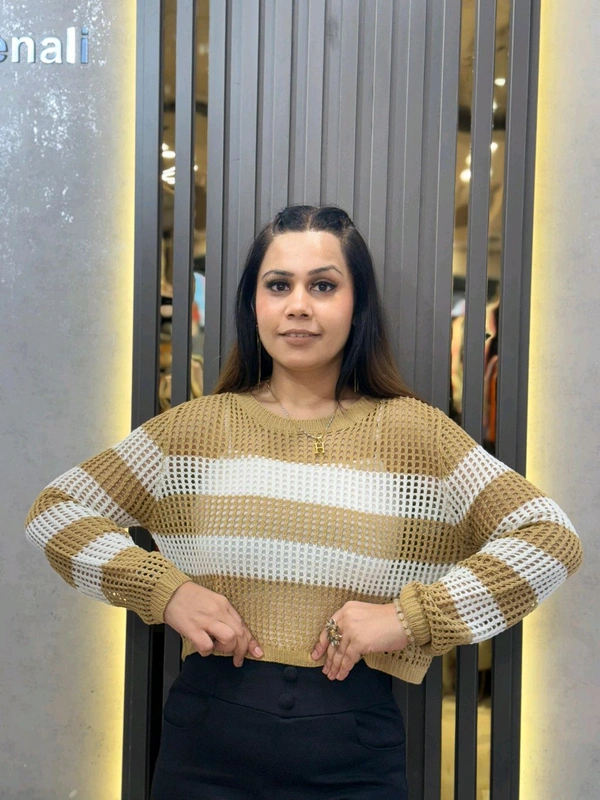 Beautiful Crochet Top With Inner