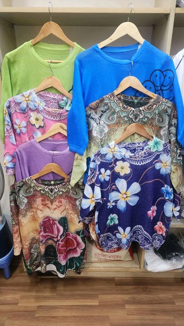 SKU 1480 Imported Knitted Top Multiprint