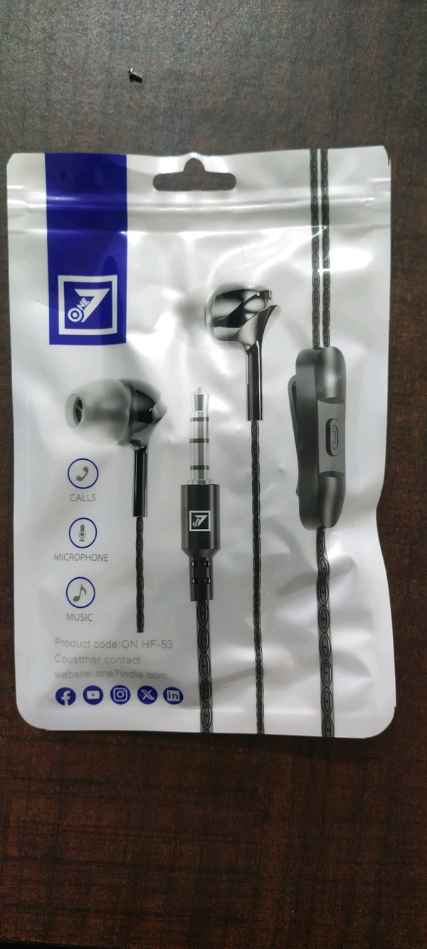 IKRA E MITRA AND MOBILE STORE  One 7 Earphone 