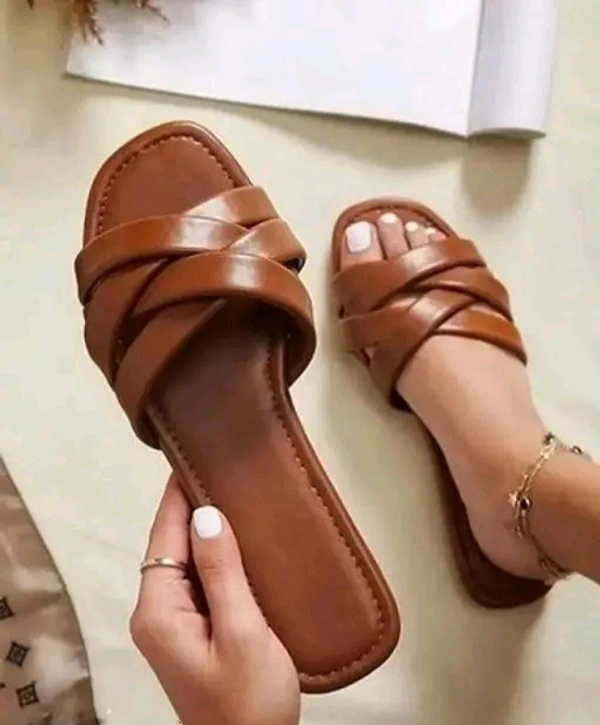 Gorgeous Women Flats Mo