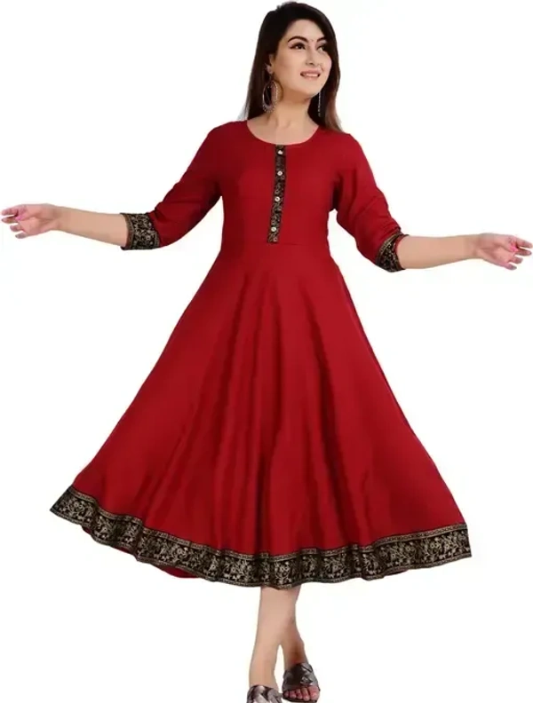 Women Printed, Solid Kurta Sy