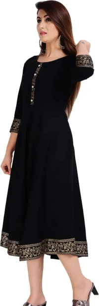 Women Printed, Solid Kurta Sy (Black) - M