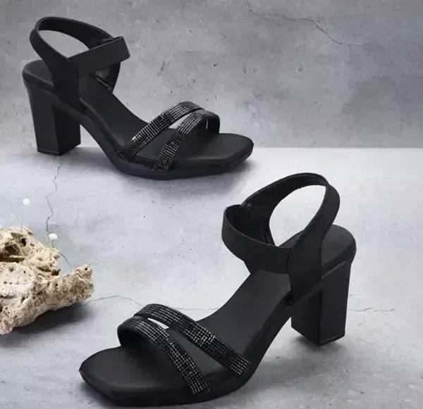 Black heels for women Mo