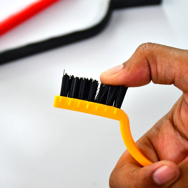 (Pack Of 3) Mini Wire Brush Set Brass Nylon Stainless Steel Bristles Household Cleaning Brush for Gas Stove, Smoke Machine Tool Burner Tiles Tap Rust Removal Welding Slag Dirt & Paint Scrubbing.