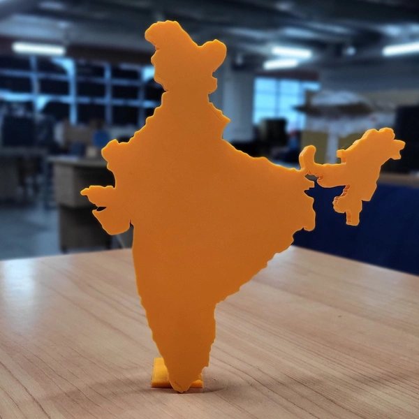 infinity INDIA 3D MAP OFFICE TABLE  - 25 * 25 cm