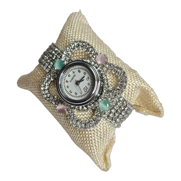 Women's Partywear Watches Women's Analog AD Stone Watch For Party