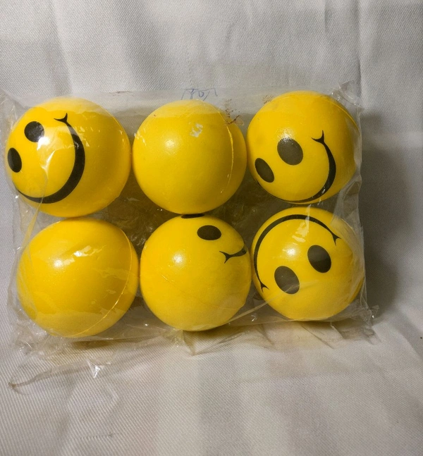 Smily Ball Pack of 6pc