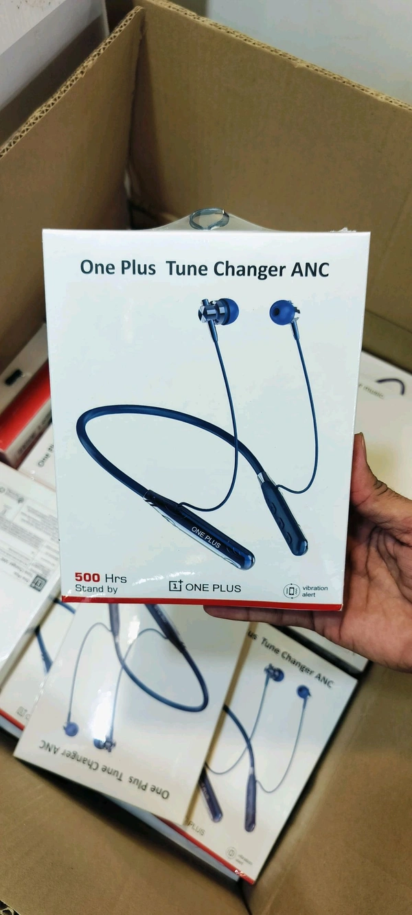 Oneplus tune voice changer (Vibration) 500hrs Stand by