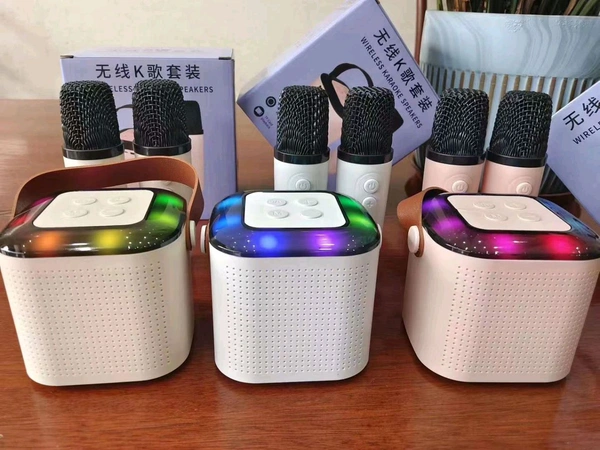 Wireless Karaoke 🎤 Mic With Speaker 🔊