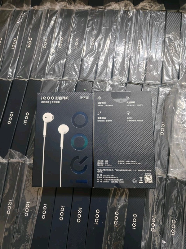 VIVO IQ 💯 % company original Handsfree 