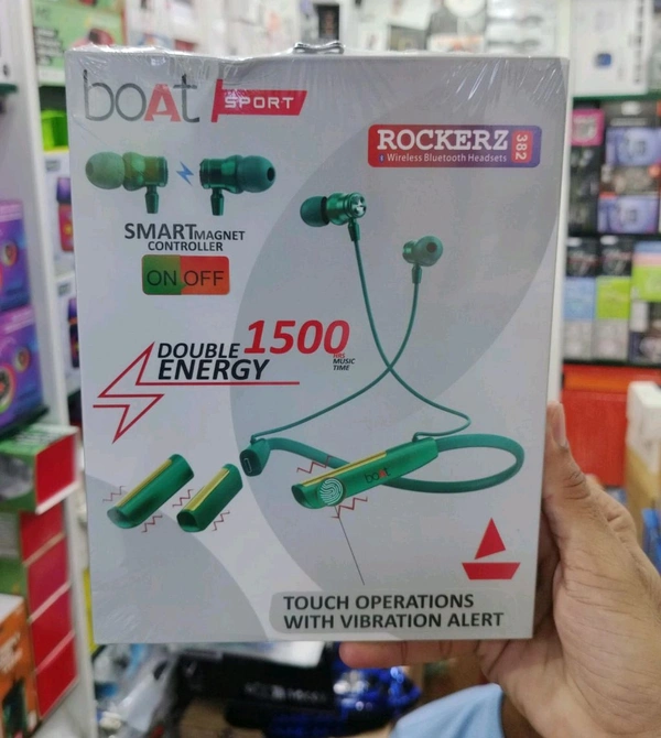 BOAT ROCKERZ 382 Dubbel Battery 1500hrs Music Time