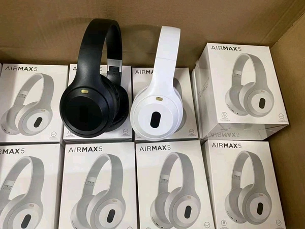 Airmax 5 Headphones 🎧