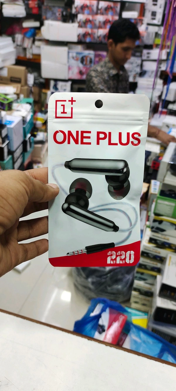 One Plus 220 Earphones 