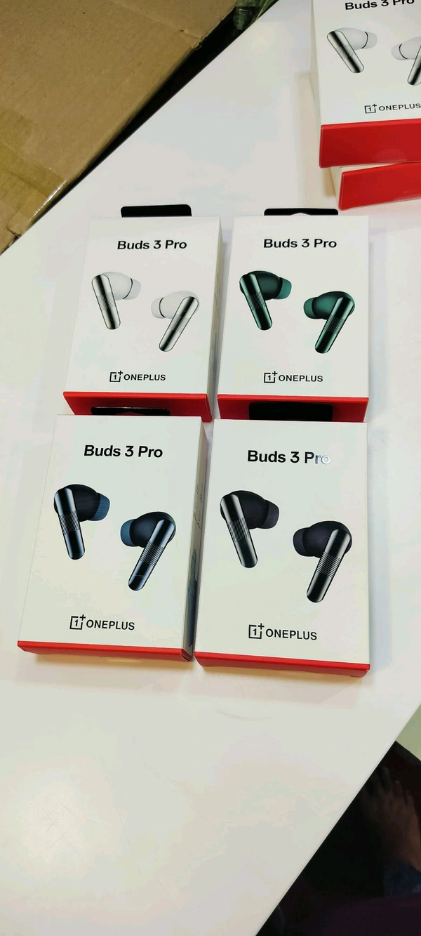 One Plus Buds 3 Pro 