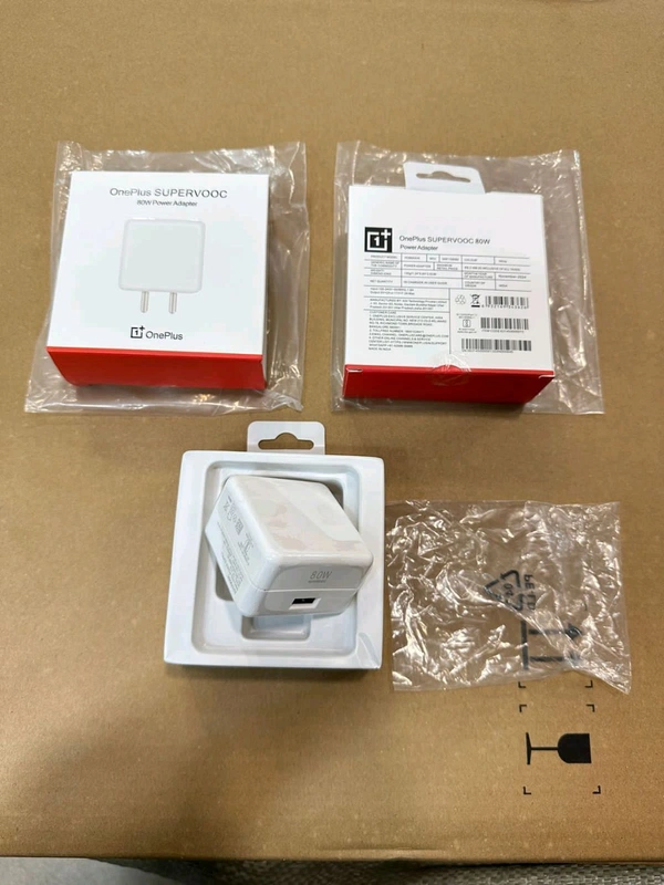 OnePlus SUPERVOOC 80W Power Adapter 