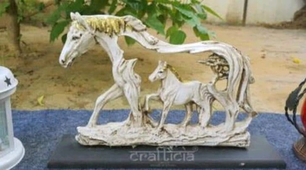 Showpiece Off-white Horse  - Mercury