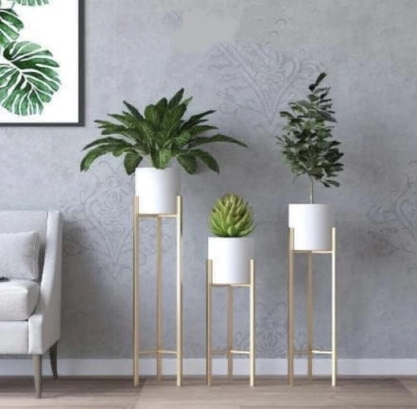 White Pots With Golden Stand 505052