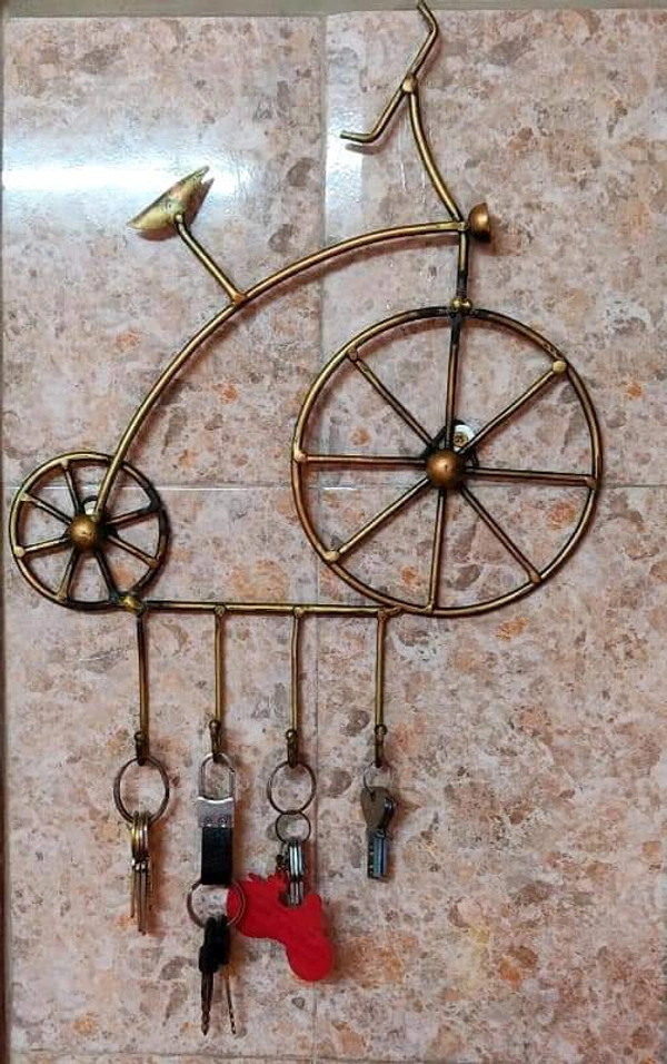 Cycle Key Holder  - Gold