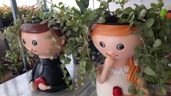  Sweet Girl And Boy Pots  - Size 10.5 Inch