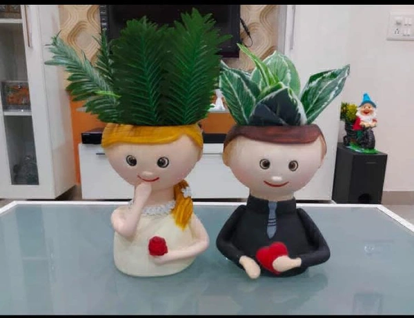  Sweet Girl And Boy Pots  - Size 10.5 Inch