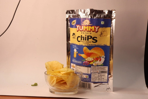YUMMY POTATO CHIPS (PLAIN SALTED) - Royal Blue