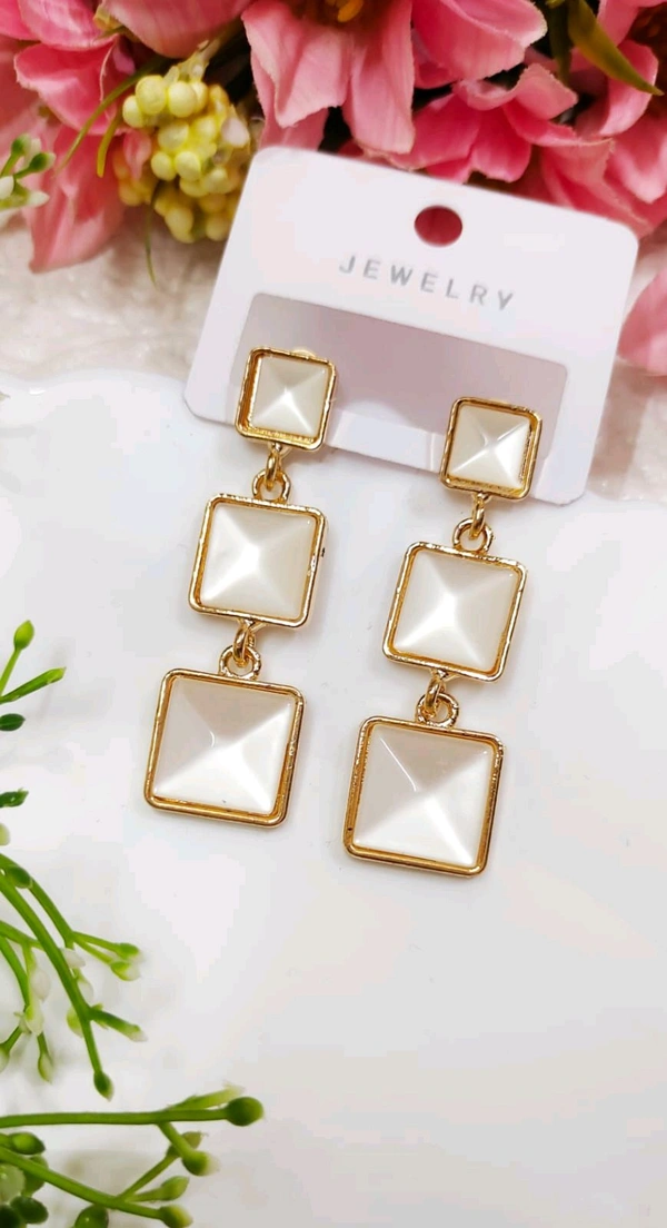 Monalisa Party Earrings 