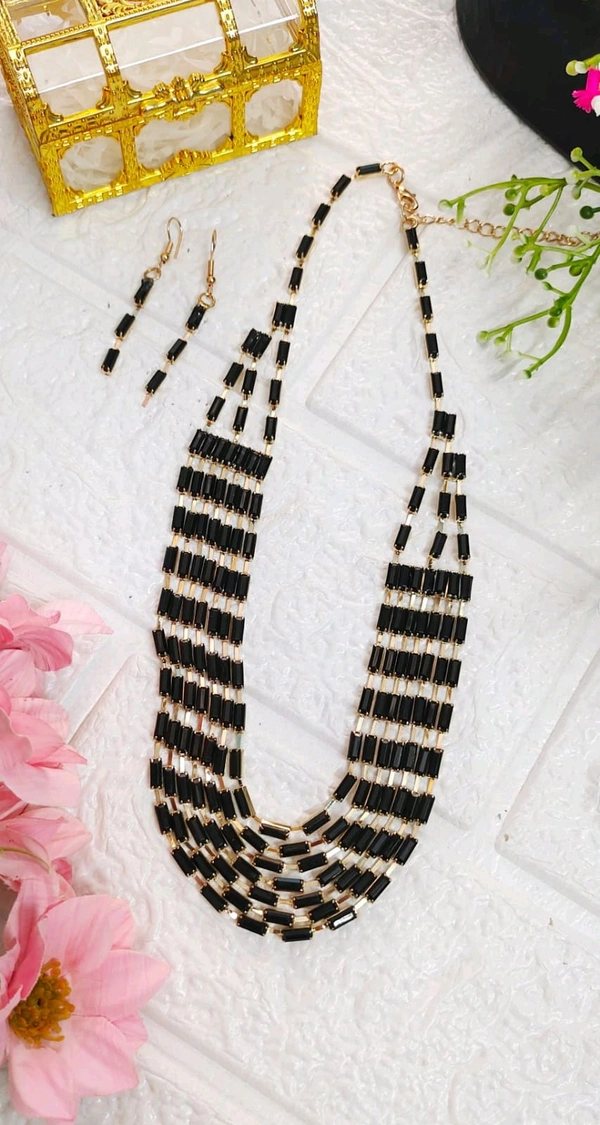 Stylish Partywear Black Necklace 