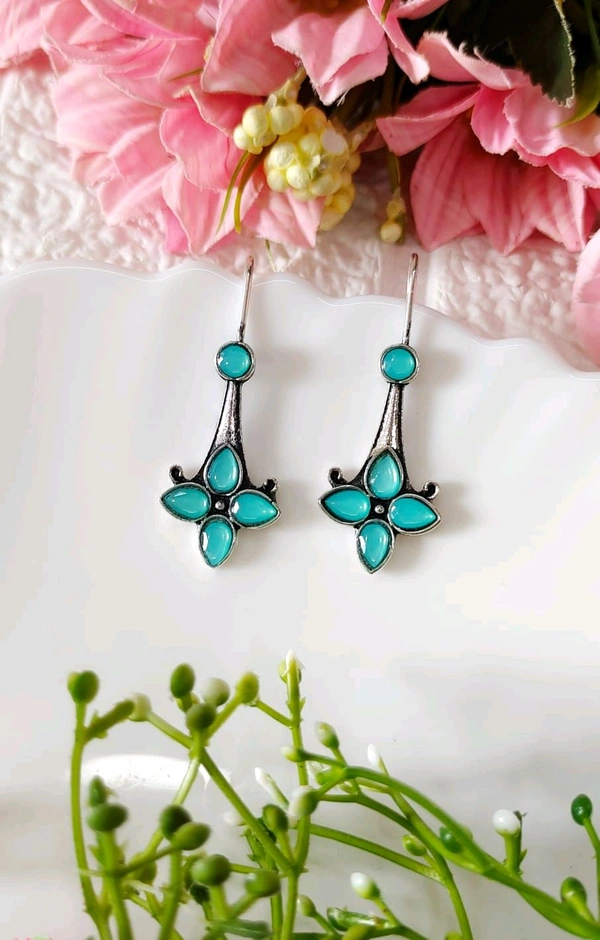 Beautiful Daily Wear Drops