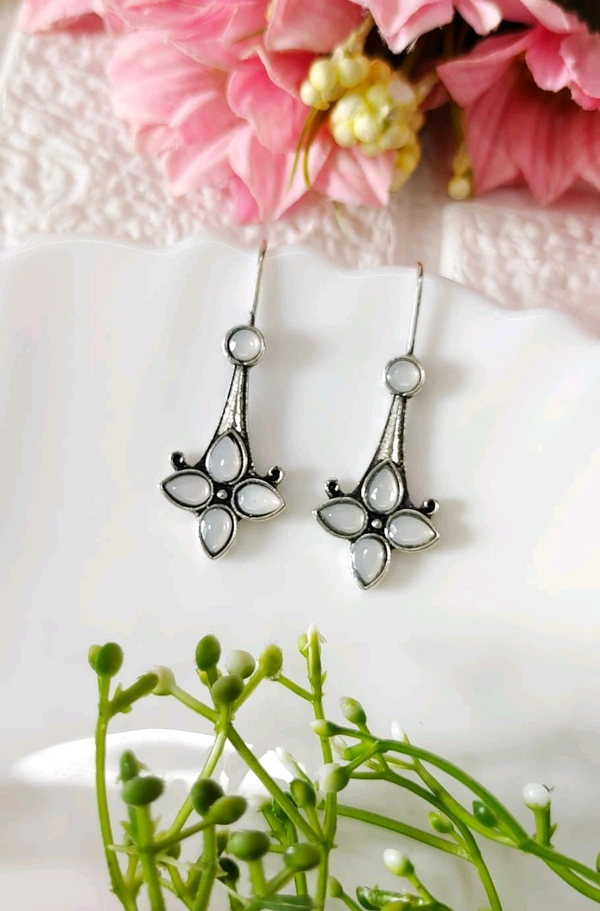 Beautiful Daily Wear Drops