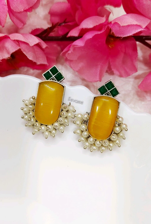 Adah Studs Earrings 