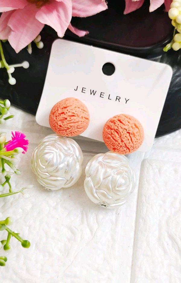 Stylish Rose Danglers 