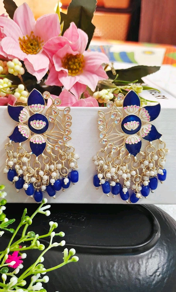 Mihika Festive Danglers 