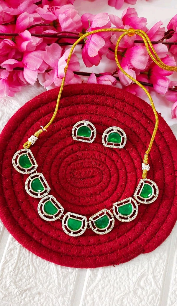 Statement Necklaces Set - Bottle Green 