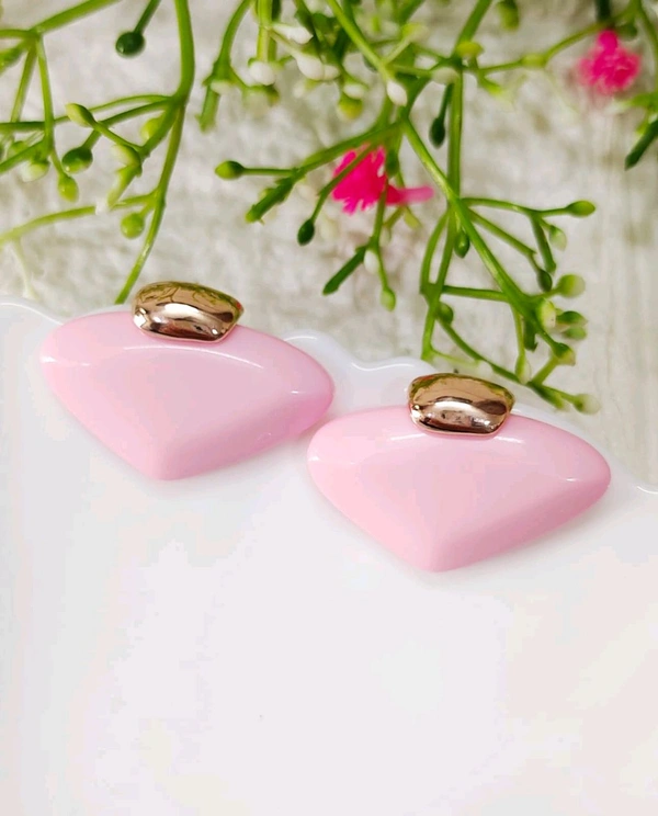 Beautiful Pastel Editions Studs