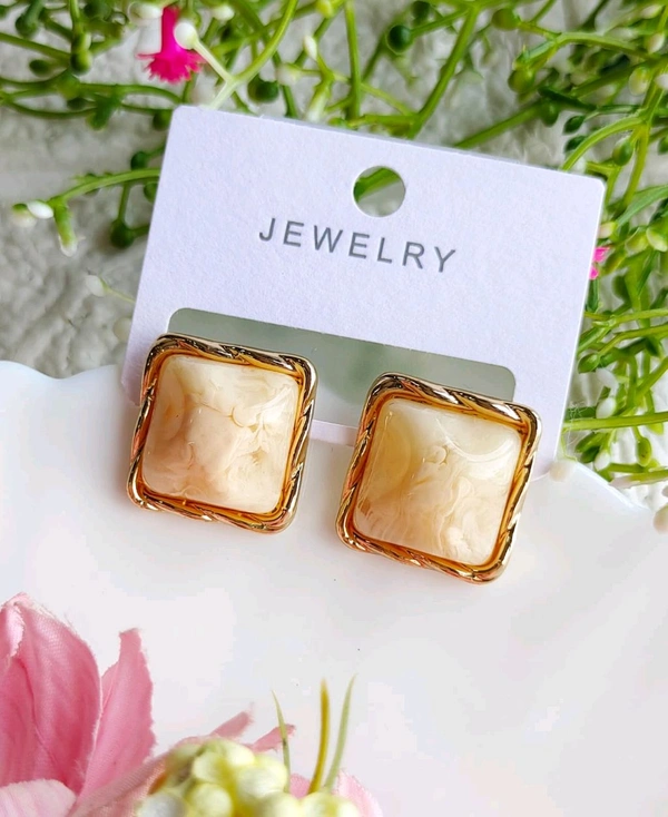 Stylish Marble Studs 