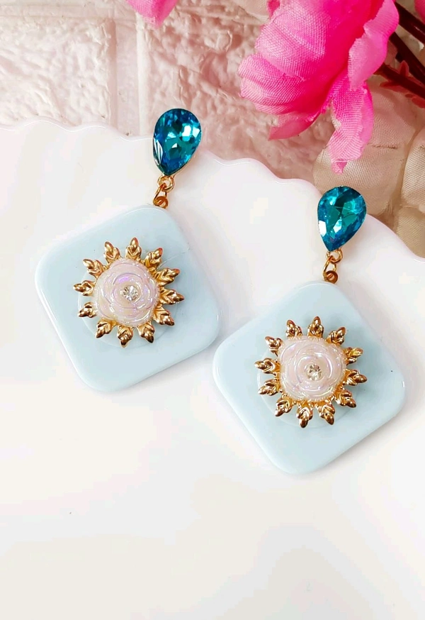 Lightweight Pastel Party Earrings 