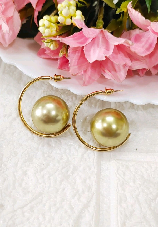 Antique Moon Pearl Earrings 