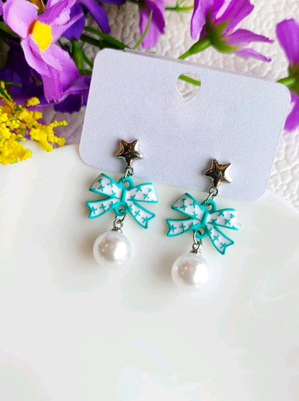 Pretty Ribbon Bow Drops