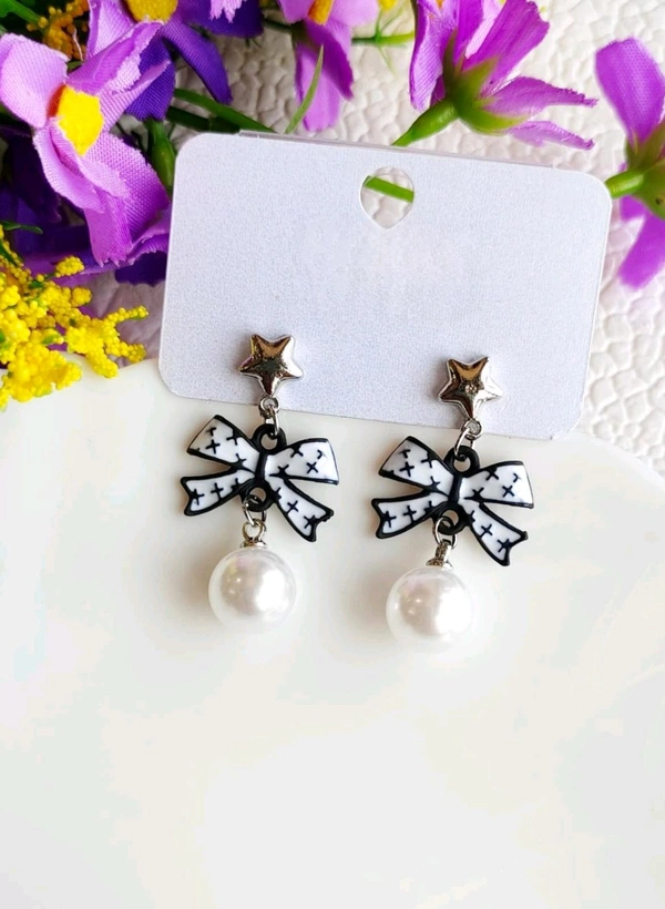 Pretty Ribbon Bow Drops