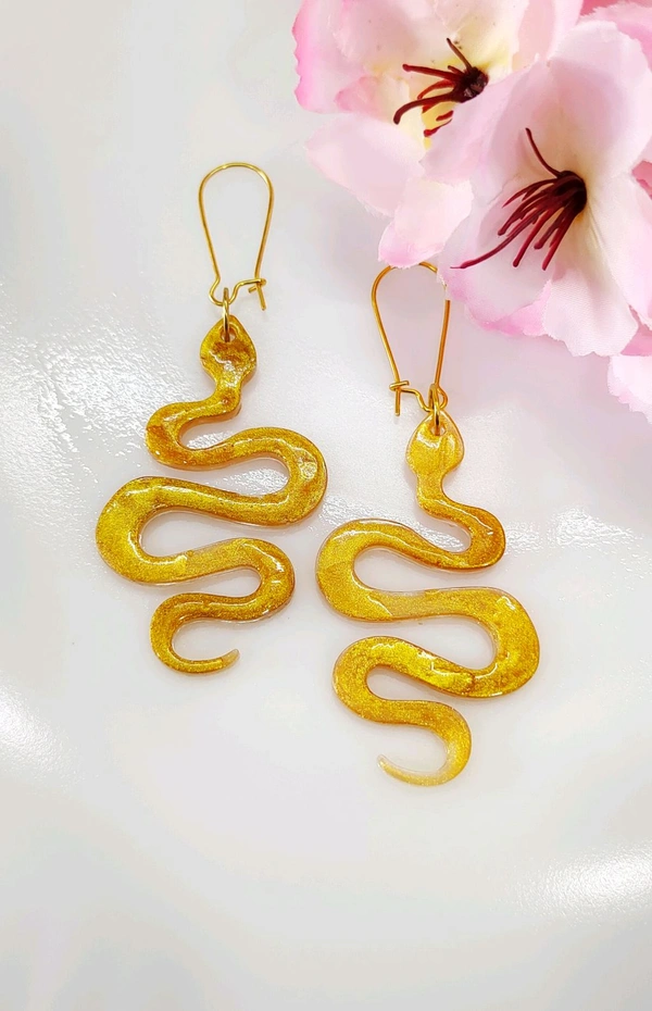Handmade Resin Snake Earrings 