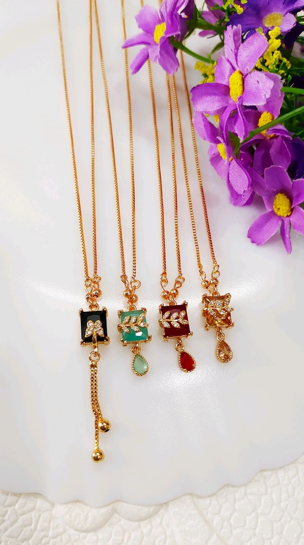 Stylish AD Pendant Chains 