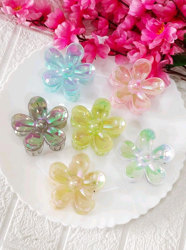 Holographic Daisy Floral Hair Claws