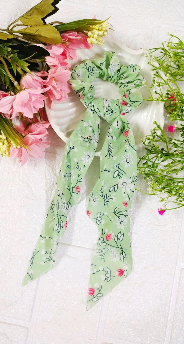 Floral Print Ribbon Scrunchies 