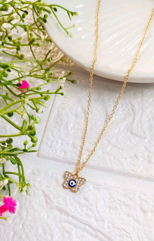 Beautiful Evil Eye Pendant Chain